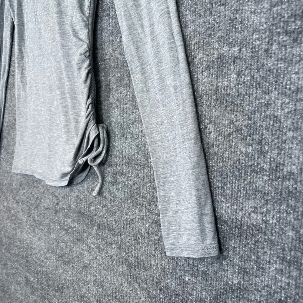 Lululemon Cinch It Long‎ Sleeve Tee Womens Medium Gray Heathered Active Stretchy
